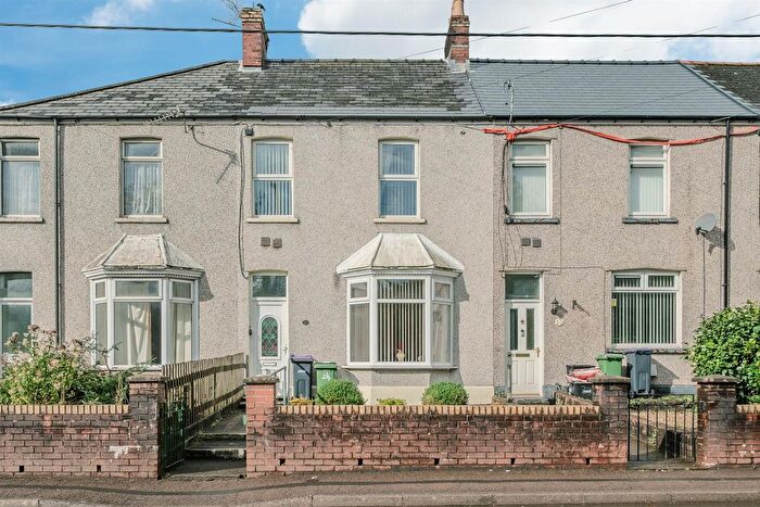 3 Bedroom Terraced House For Sale In Station Road, Griffithstown, Pontypool, NP4