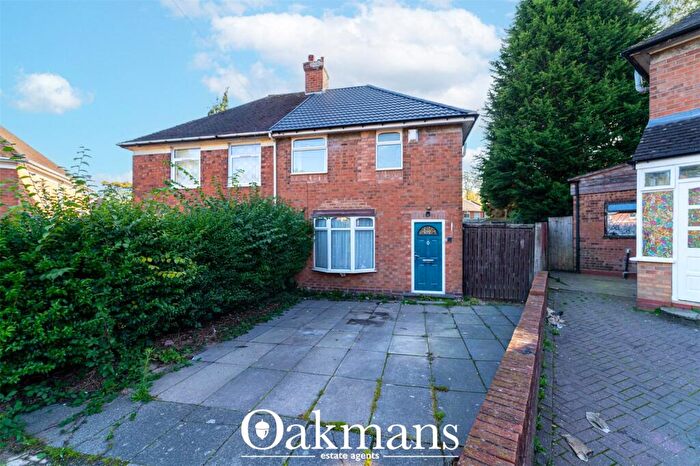 3 Bedroom Semi Detached House To Rent In Pailton Grove, Birmingham, West Midlands, B29