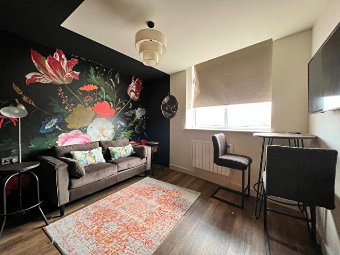 2 Bedroom Apartment To Rent In Coronation Walk, Town Centre, Southport, PR8