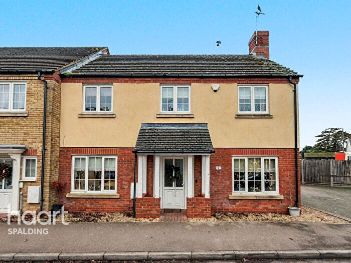 4 Bedroom End Of Terrace House For Sale In Sir Peter Scott Road, Sutton Bridge, PE12