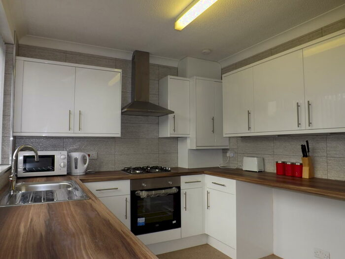 3 Bedroom Semi-Detached House To Rent In Dykes Court, Darvel, KA17