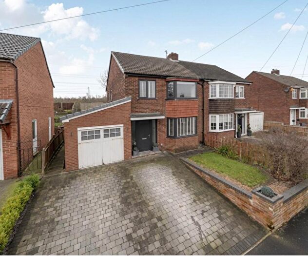 3 Bedroom Semi Detached House For Sale In Clarke Crescent, Normanton, West Yorkshire, WF6