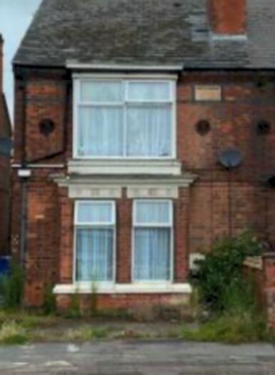 5 Bedroom Semi-Detached House To Rent In Derby Road, Burton-On-Trent, DE14