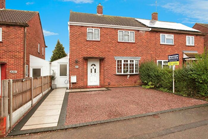 3 Bedroom Semi-Detached House For Sale In Arundel Road, Peterborough, PE4