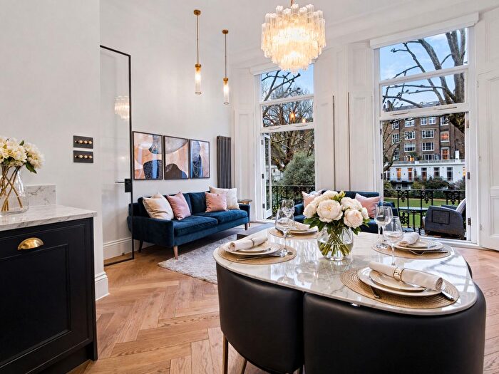 2 Bedroom Flat For Sale In Randolph Crescent, London, W9
