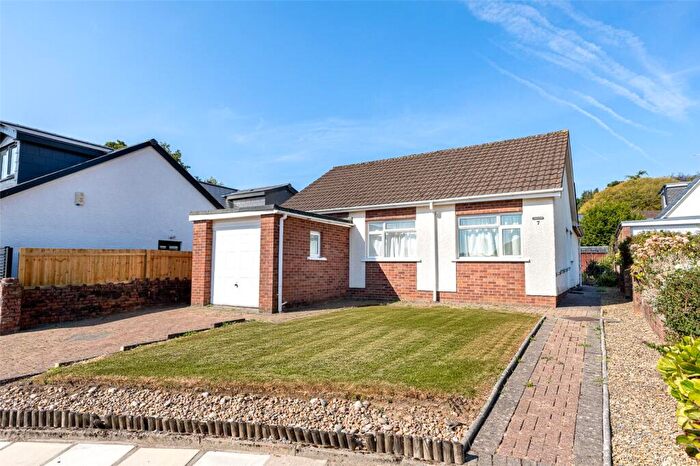 3 Bedroom Bungalow For Sale In North Rise, Llanishen, Cardiff, CF14