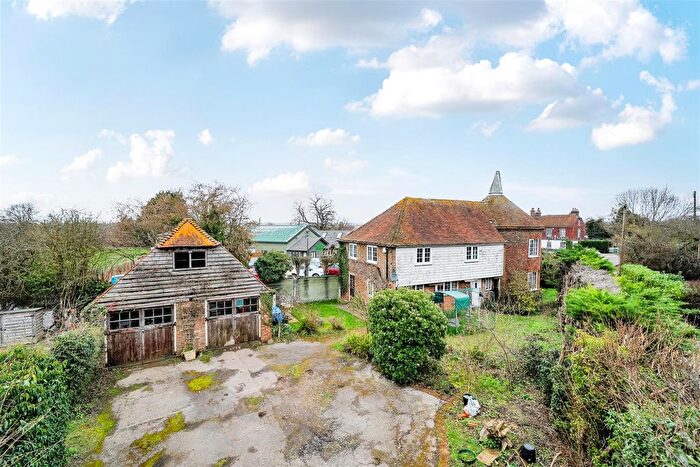 5 Bedroom Detached House For Sale In Norton Road, Chart Sutton, Maidstone, ME17