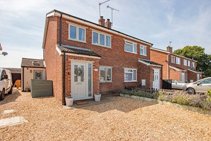 3 Bedroom Semi-Detached House For Sale In Shelduck Drive, Snettisham, King's Lynn, Norfolk, PE31