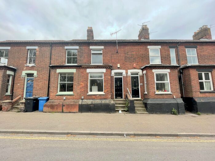 2 Bedroom House To Rent In Riverside Road, Norwich, NR1