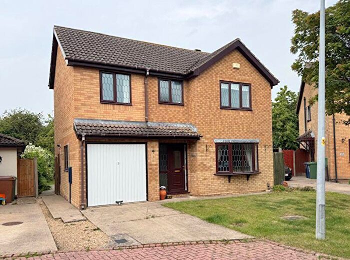 4 Bedroom Detached House For Sale In Coltsfoot Drive, Waltham, DN37