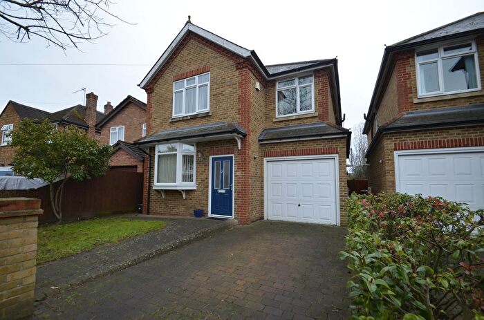 4 Bedroom Detached House To Rent In Chestnut Road, Ashford, TW15