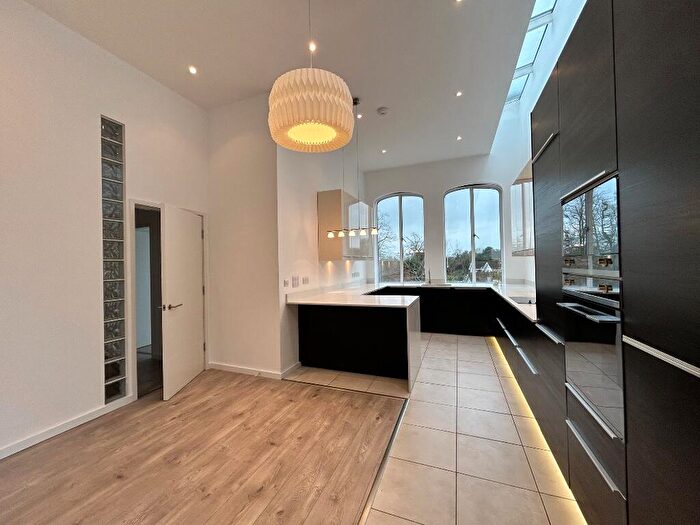 2 Bedroom Apartment To Rent In The Grove, Harborne Park Road, Harborne, Birmingham, B17