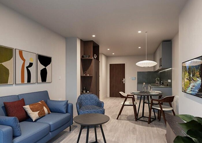 Apartment To Rent In The Fernley, Square Gardens, Botanic Avenue, Manchester, Greater Manchester, M15