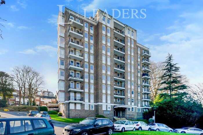 2 Bedroom Flat To Rent In Preston Grange, Grange Close, Brighton BN1