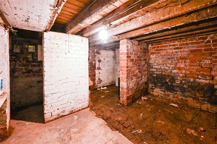 3 Bedroom Terraced House For Sale In Harrington Street, Mansfield, Nottinghamshire, NG18
