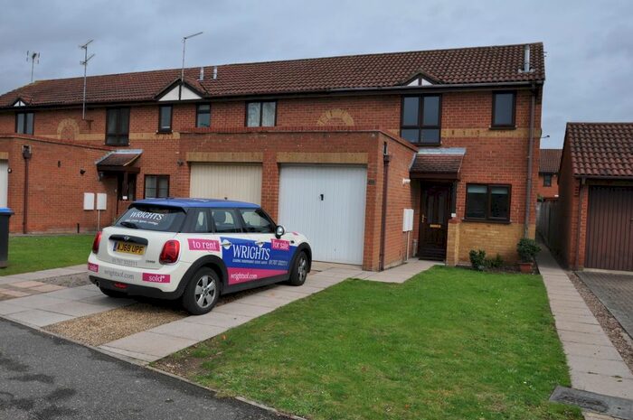 2 Bedroom End Terrace House To Rent In Rivenhall End, Welwyn Garden City, Hertfordshire, AL7