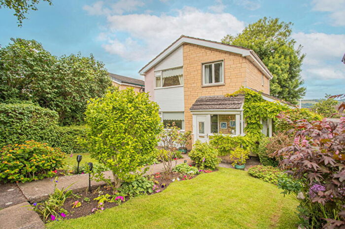 3 Bedroom Detached House For Sale In Dovers Park, Bathford, BA1