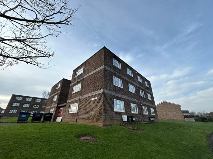 1 Bedroom Apartment For Sale In Regent Close, Eaton Socon, St. Neots, PE19