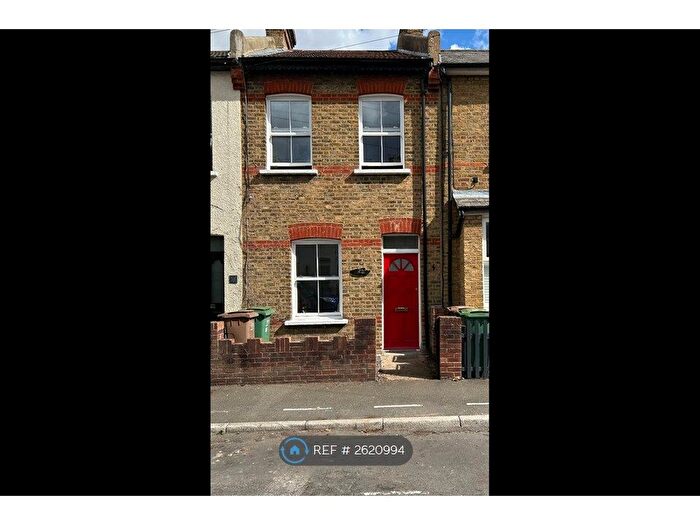 2 Bedroom Terraced House To Rent In Harold Road, Sutton, SM1