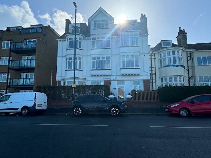 1 Bedroom Flat To Rent In Flat, Palm Bay Avenue, Margate, CT9