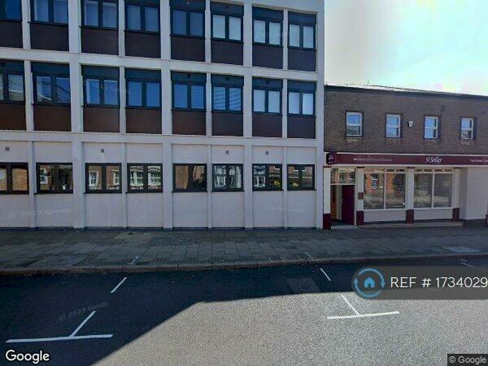 2 Bedroom Flat To Rent In Upper House, Hinckley, LE10