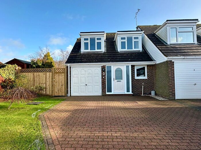 2 Bedroom Terraced House For Sale In Wellesley Close, Bexhill-On-Sea, TN39