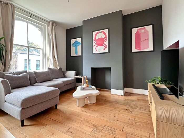 1 Bedroom Flat To Rent In Broadway Market, London, E8