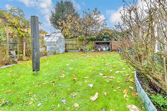 2 Bedroom Semi-Detached Bungalow For Sale In Craythorne Close, New Romney, Kent, TN28