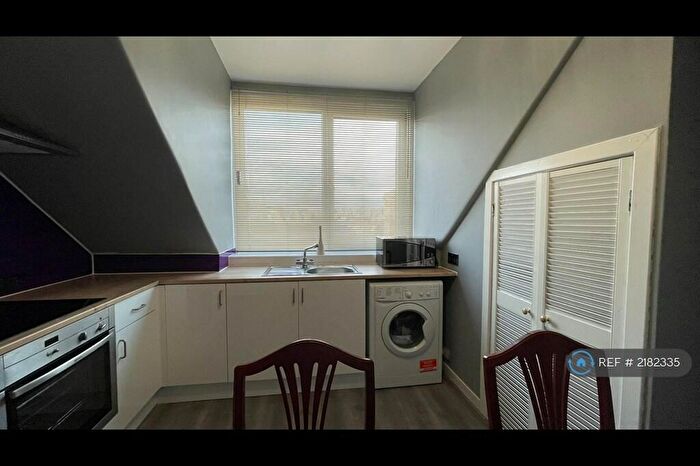 1 Bedroom Flat To Rent In T/L, Aberdeen, AB10