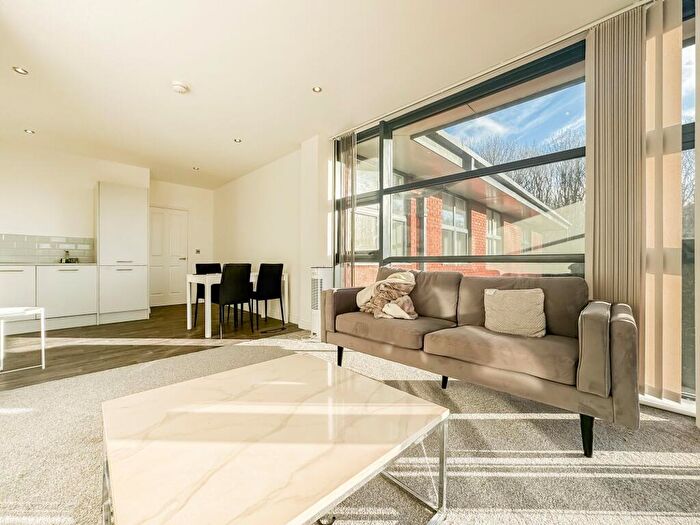 2 Bedroom Apartment To Rent In Fairway Court, Elland Road, Leeds, LS11