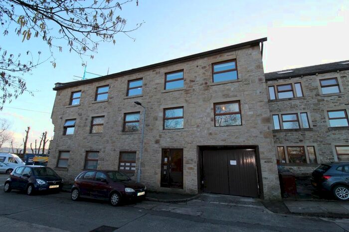 1 Bedroom Flat To Rent In Square Street, Ramsbottom, Bury, BL0