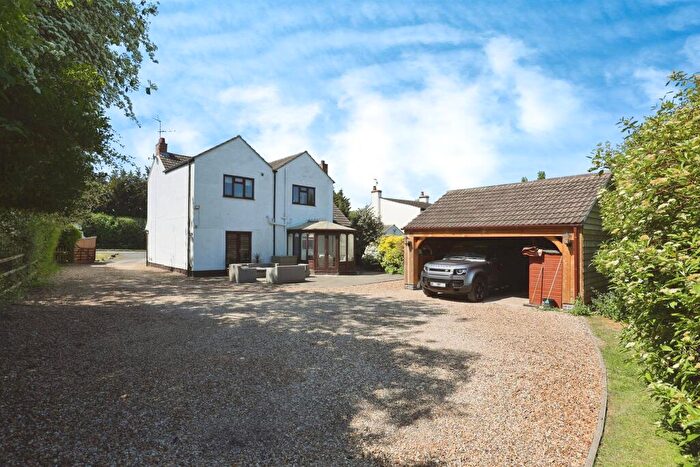 4 Bedroom Detached House For Sale In Melton Road, Hickling Pastures, Melton Mowbray, LE14