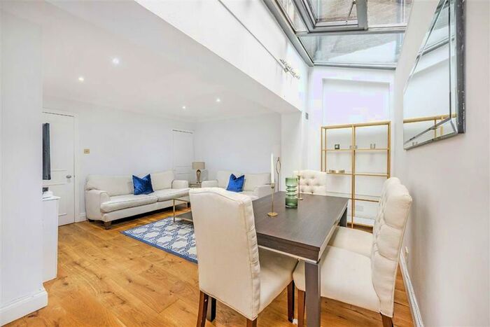 1 Bedroom Flat To Rent In Courtfield Gardens, London, SW5