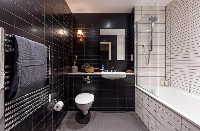 Apartment To Rent In The Robinson, Wembley Park, HA9