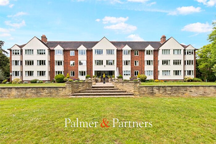 2 Bedroom Apartment For Sale In Berechurch Hall Road, Colchester, Essex, CO2