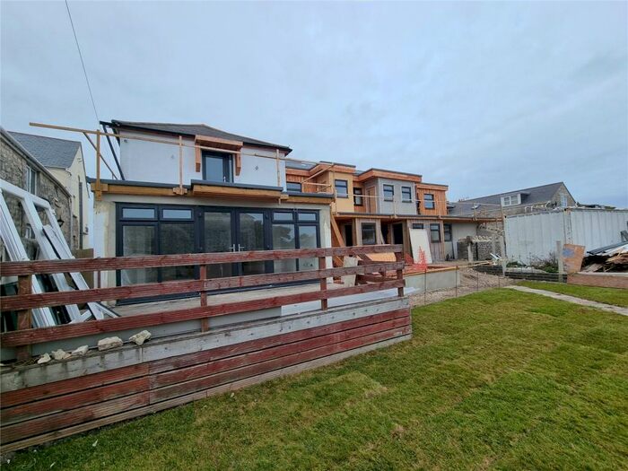 2 Bedroom Apartment To Rent In Clifton Court, Portland, Dorset, DT5