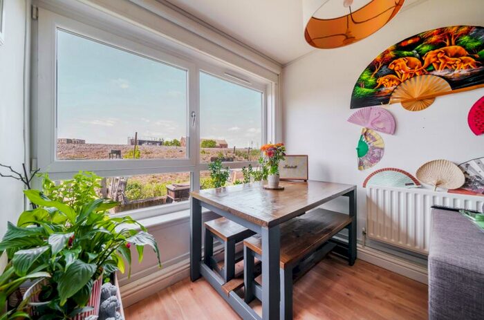 1 Bedroom Flat To Rent In Sharratt Street Peckham, SE15