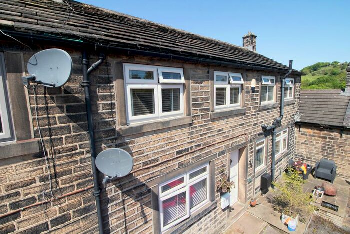 3 Bedroom Cottage To Rent In Sude Hill, New Mill, Holmfirth, HD9