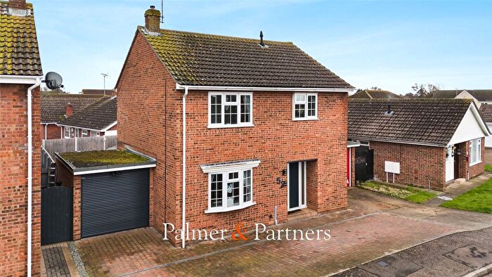 3 Bedroom Detached House For Sale In Crome Road, Clacton-On-Sea, Essex, CO16