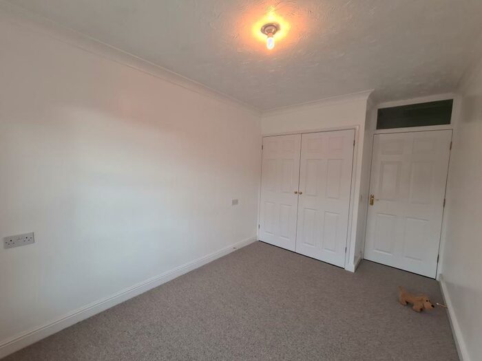 1 Bedroom Flat To Rent In Michaelstowe Drive, Harwich, CO12