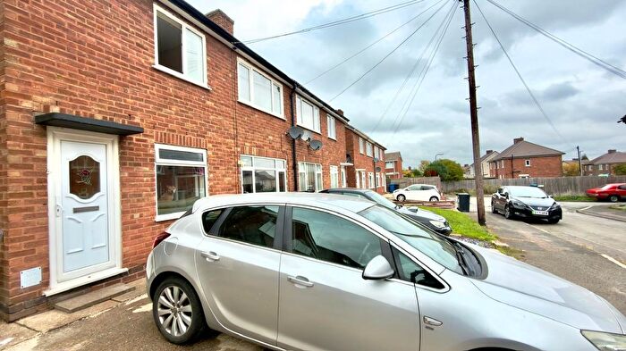 2 Bedroom Maisonette To Rent In Goostry Close, Tamworth, B77