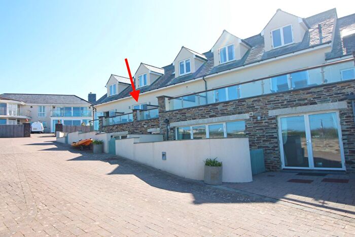 2 Bedroom Flat To Rent In Ocean Blue, Treyarnon Bay, PL28