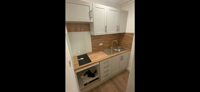 2 Bedroom Apartment To Rent In Burlington Street, Kemptown, Brighton, BN2