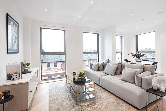1 Bedroom Flat To Rent In Icon Heights, , Wood Green, London, N22
