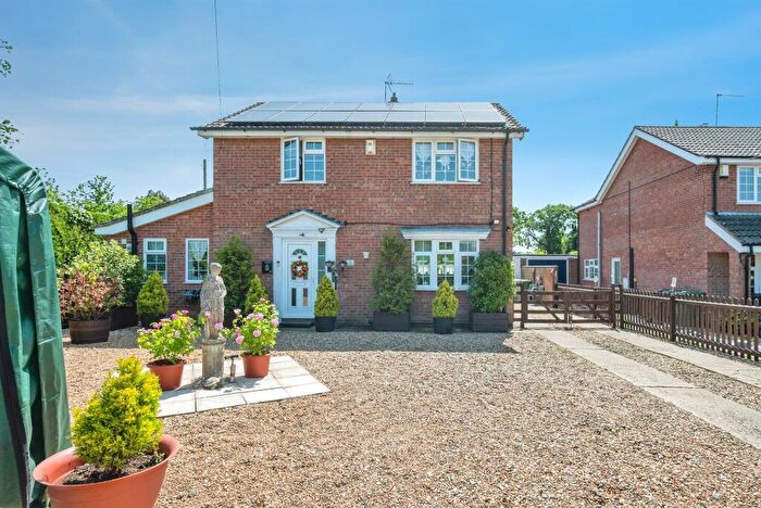 4 Bedroom Detached House For Sale In Rollesby Gardens, Rollesby, Great Yarmouth, NR29