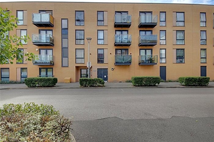 2 Bedroom Flat For Sale In Velocity Way, Enfield, EN3