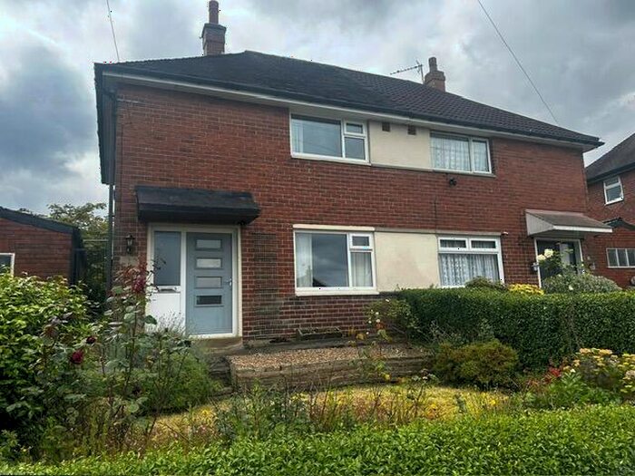 2 Bedroom Semi-Detached House To Rent In Wynyard Drive, Morley, Leeds, LS27
