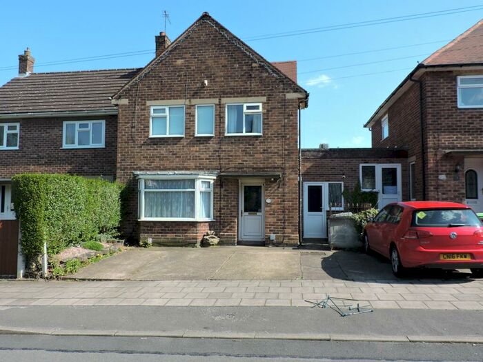 3 Bedroom Semi-Detached House To Rent In Rushcliffe Road, Hucknall, NG15