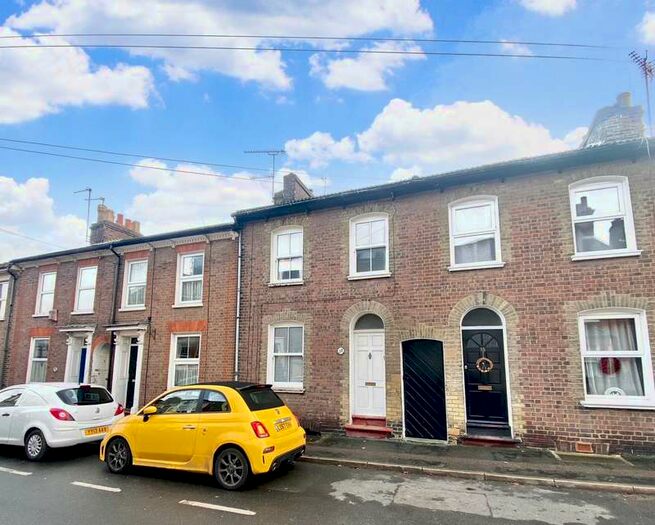 2 Bedroom Apartment To Rent In Regent Street, Dunstable, LU6