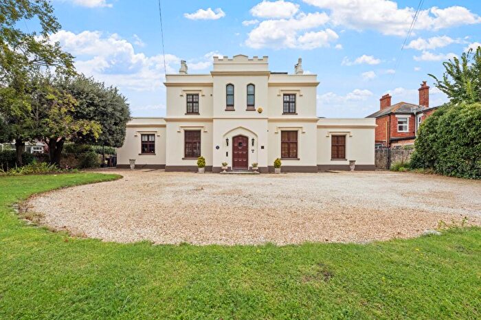 5 Bedroom Detached House For Sale In Weymouth, Dorset, DT4